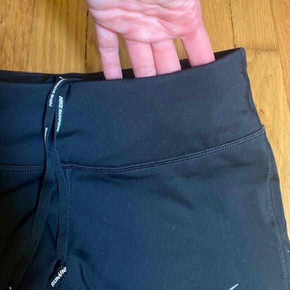 NIKE Womens Small Dri Fit 3/4 Black Leggings Drawstring Pockets Athleisure Sport - Picture 8 of 10
